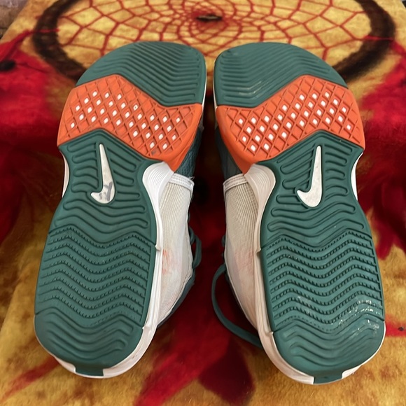 NIKE-men’s LEBRON WITNESS 8 ‘CANNON’ lace-up basketball shoes - Picture 10 of 10